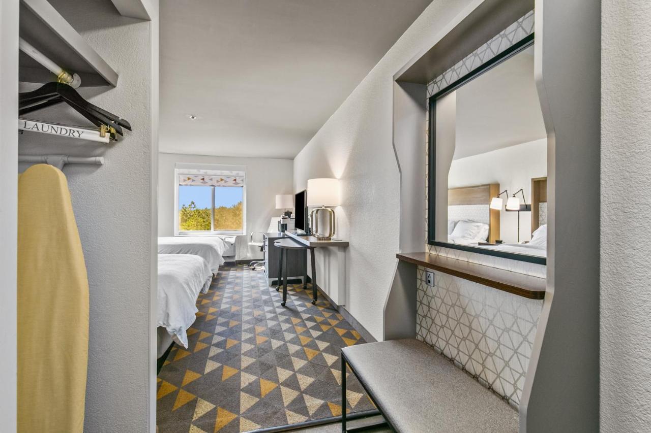 Holiday Inn Express Hotel & Suites Lucedale By Ihg Extérieur photo