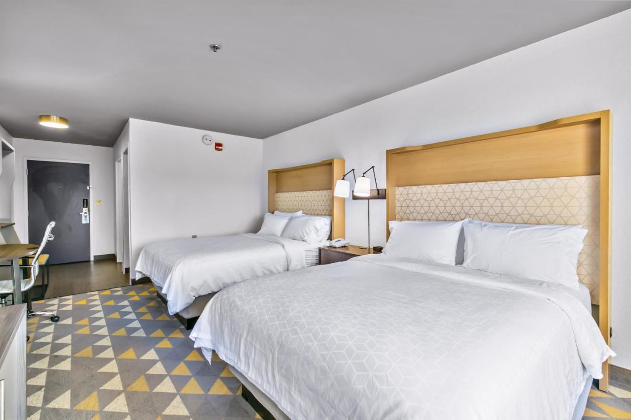 Holiday Inn Express Hotel & Suites Lucedale By Ihg Extérieur photo