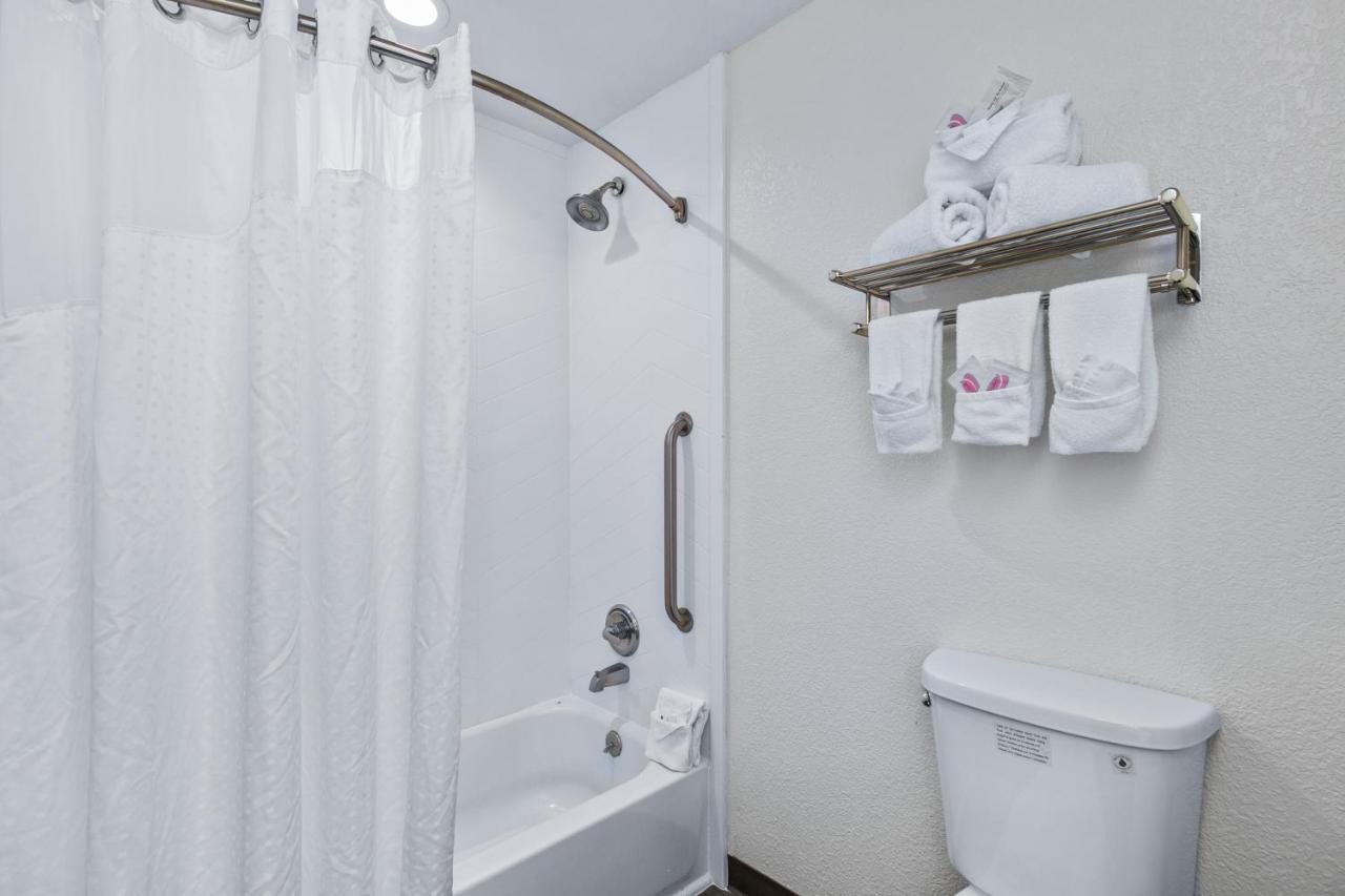 Holiday Inn Express Hotel & Suites Lucedale By Ihg Extérieur photo