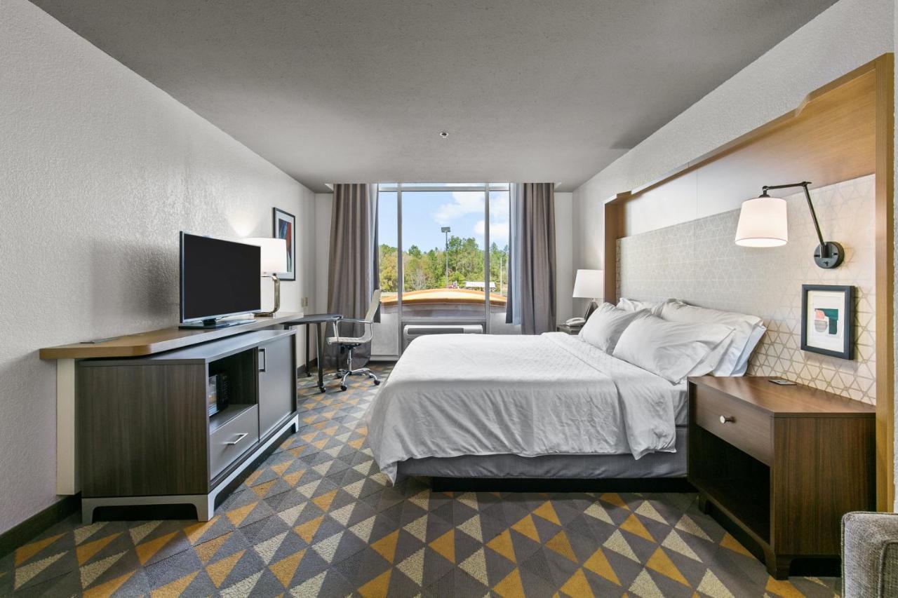 Holiday Inn Express Hotel & Suites Lucedale By Ihg Extérieur photo