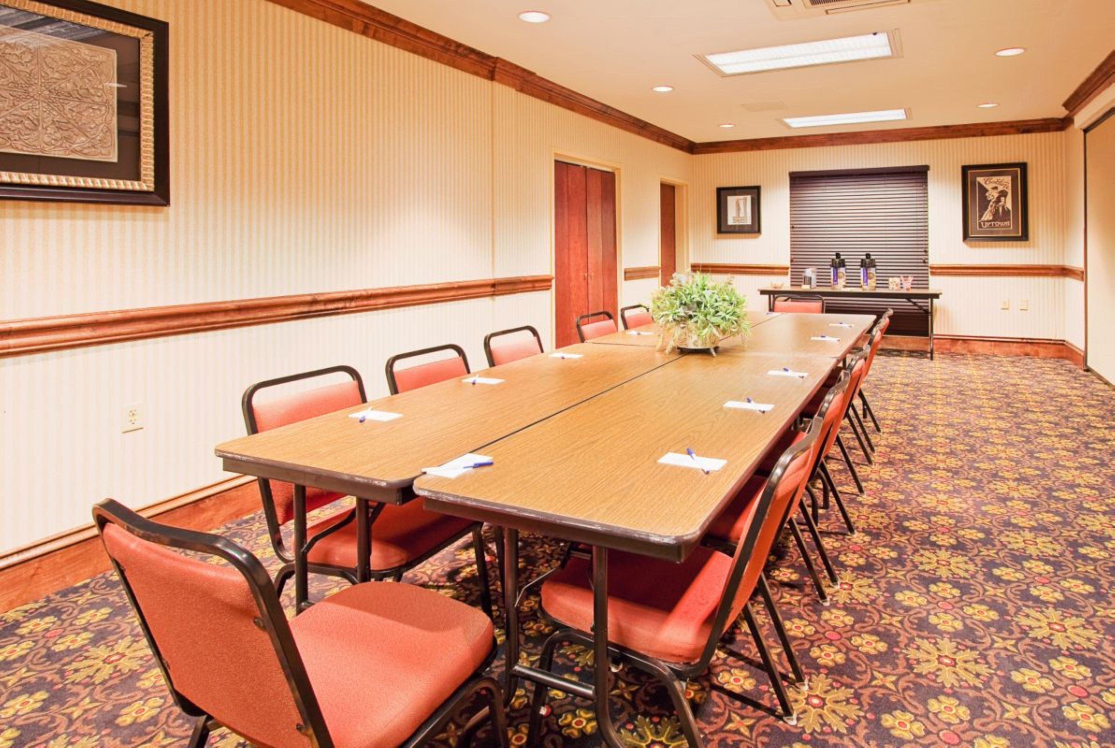 Holiday Inn Express Hotel & Suites Lucedale By Ihg Extérieur photo