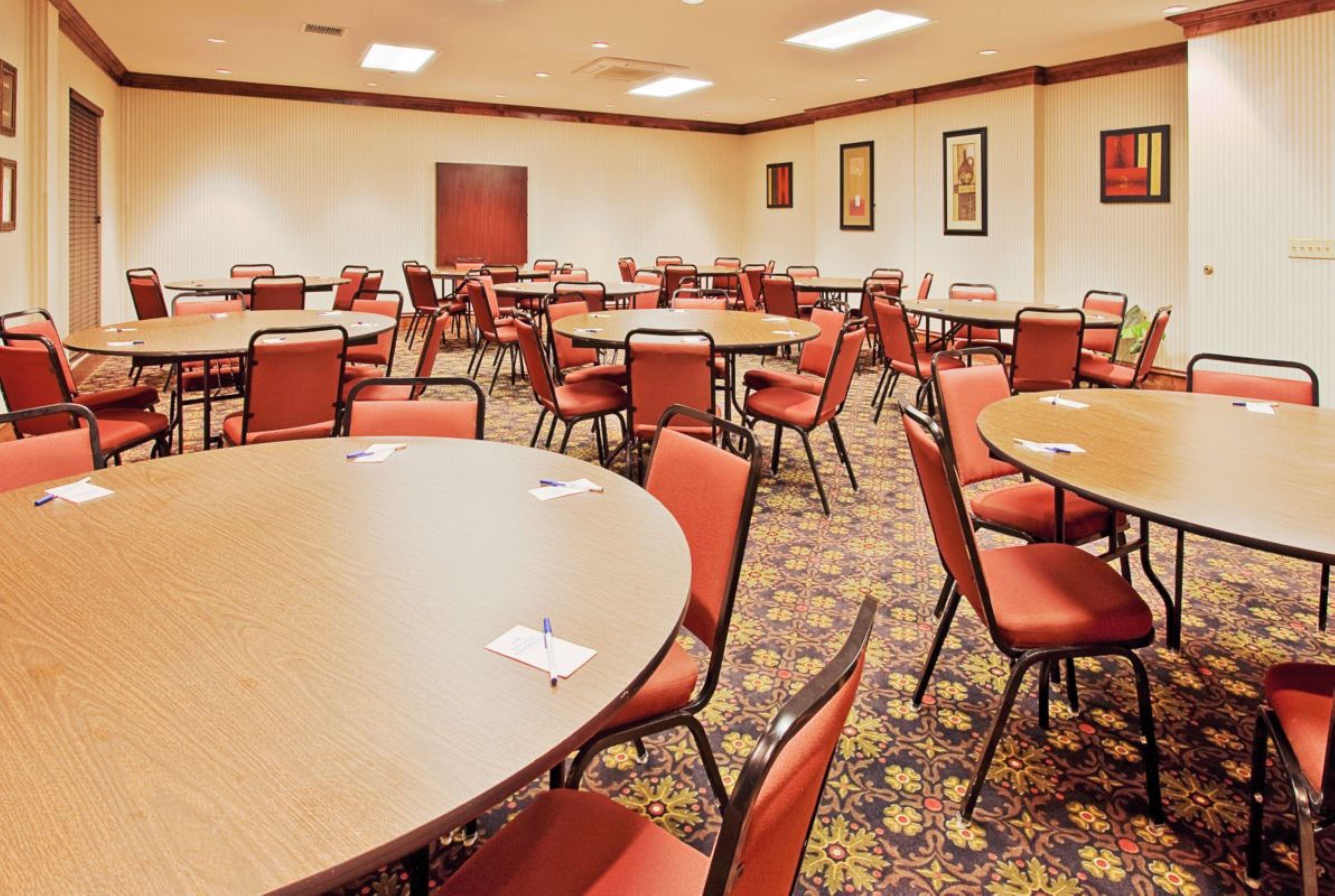 Holiday Inn Express Hotel & Suites Lucedale By Ihg Extérieur photo